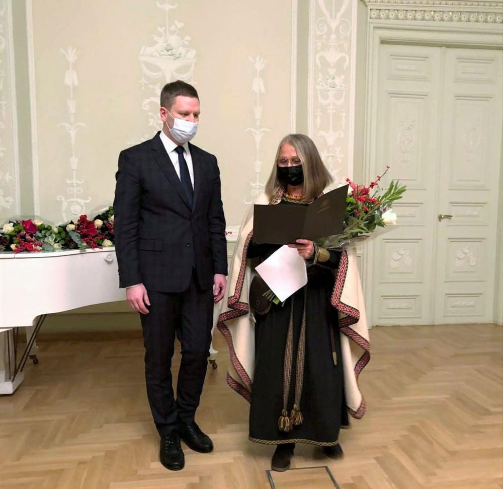 Kultūros ministerijos apdovanojimu įvertinta Romuvos Krivė Inija Trinkūnienė