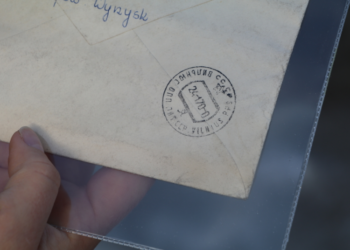 Istorija verta filmo – seno pastato šachtose paslėpti laiškai po 50 metų pasiekė adresatus