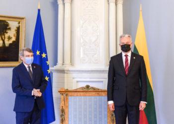 Šalies vadovas išreiškė užuojautą dėl Europos Parlamento Pirmininko Deivido Sezolio mirties