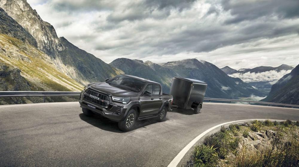 „Toyota“ pristatė naują „Hilux GR Sport“ modelį