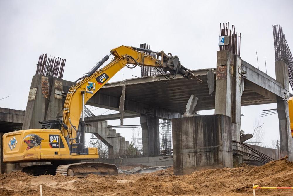 Nacionalinio stadiono vietoje – griovimo darbai
