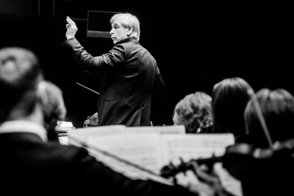 Lietuvos valstybinis simfoninis orkestras Vilniuje ir Birštone pristatys gražiausių klasikinių meilės kūrinių programą