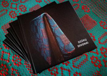 Išskirtinė paroda „Dzūkų divonai“: tolstantys gyvieji papročiai ir šių dienų jungtis