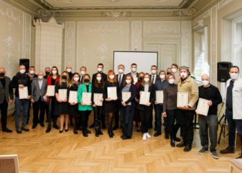 Įteikti apdovanojimai už gražiausius lietuviškus įmonių pavadinimus