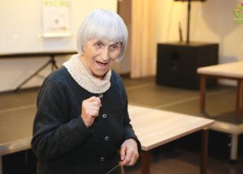 J. Marčiulaitienė. Lyg žaibas trenkusių ligų moteris atsikratė vykdydama K. Vaištarienės patarimus