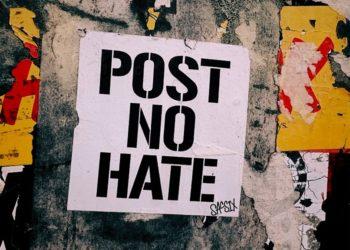 Piktiems komentatoriams artinasi liūdnos dienos | unsplash.com, Dž. Taisono nuotr.