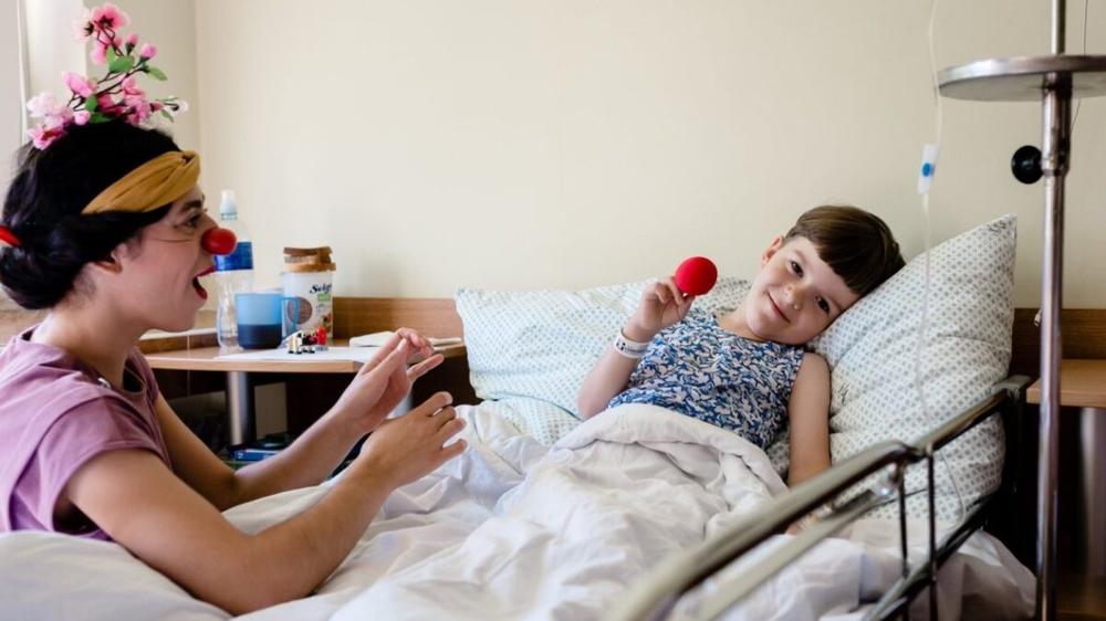Nauja gydytojų klounų programa: mažiesiems ligoniams sukūrė mini serialą