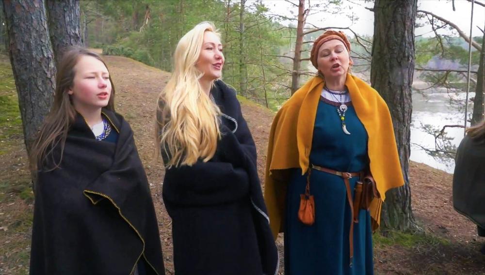 Pavasario lygiadienis ant Baltojo kalno | Alkas.lt ekrano nuotr.