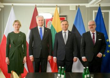Prezidentas: karinės paramos Ukrainai reikia nedelsiant