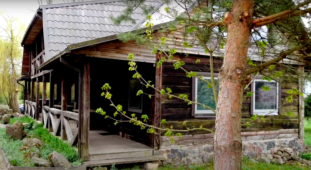 Palukščio dvaras – medinis istorijos perlas apsuptas baltiško palikimo 
