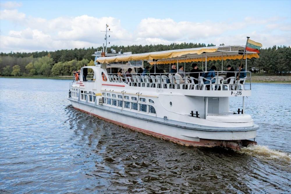 Birštonas pradėjo laivybos sezoną