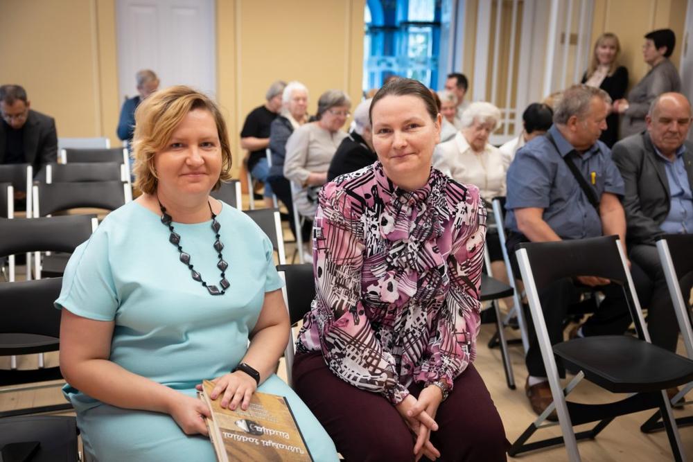 Knygos autorės M. Jarušaitienė ir R. Driaučiūnaitė | Rengėjų nuotr.