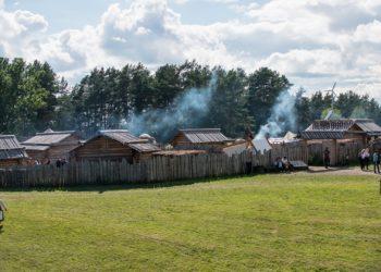 Kernavė kviečia savo akimis išvysti, kaip prieš šimtus metų gyveno lietuviai | A. Mikulevičiaus nuotr.