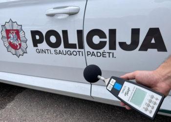 Kauno pareigūnai išbandė triukšmo matuoklį