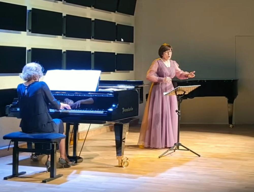 Aušra Liutkutė (sopranas), Giedrė Gabnytė (vargonai) | Alkas.lt ekrano nuotr.