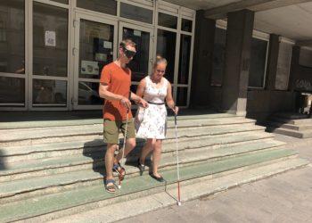 Neregiai, rodantys kitiems kelią