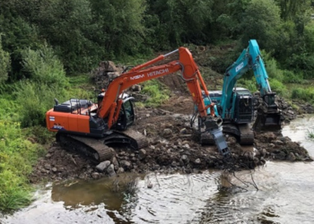 Darbai Dubyos upėje | am.lrv.lt nuotr.