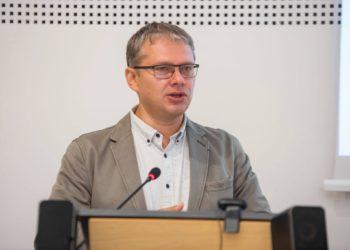 „Vaikų linijos“ vadovas Robertas Povilaitis | vaikulinija.lt nuotr.