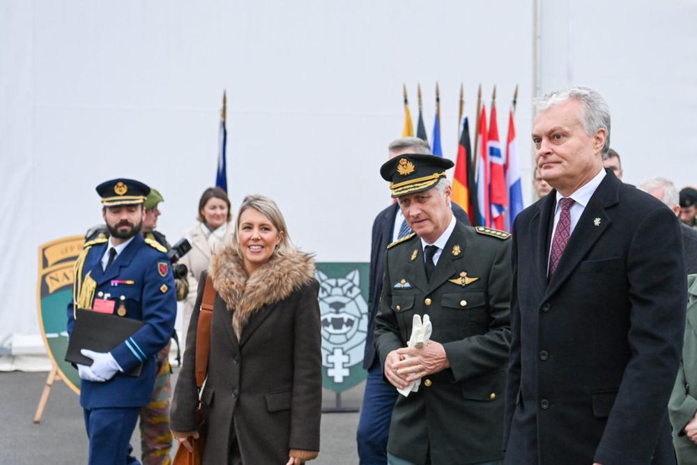 G. Nausėda ir Karalius filipas susitinka su Belgijos kariais | R. Dačkaus nuotr.