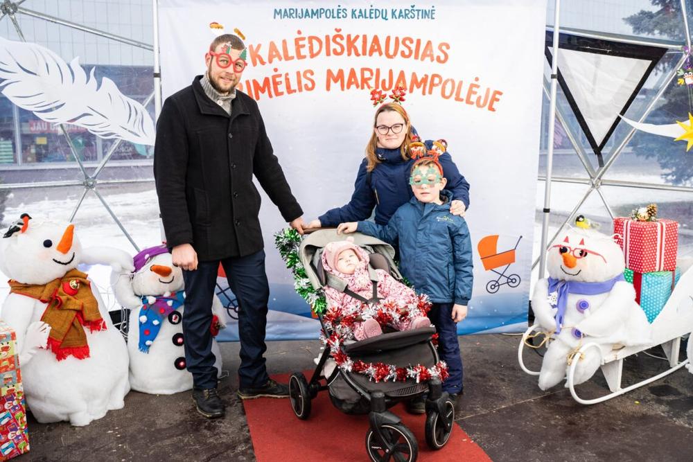 Marijampolėje gyventojai savaitgalį šventiškai išpuošė vaikiškus vežimėlius | Rengėjų nuotr.