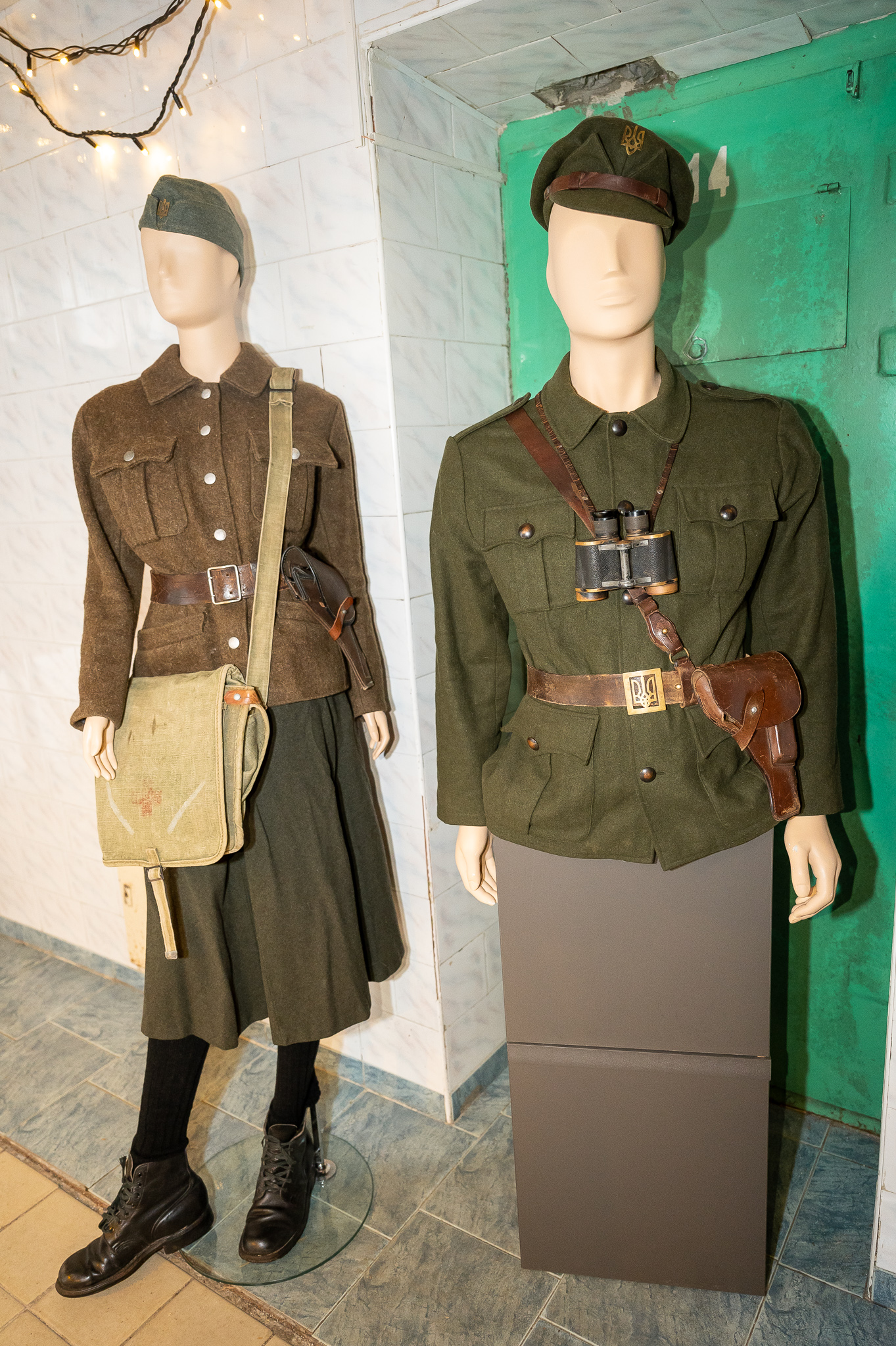 Ukrainos sukilelių armijos istorinės aprangos | Rengėjų nuotr.