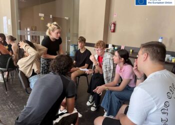 Jaunimas mokėsi tapti tikrais žmogaus teisių bei demokratijos ambasadoriais | rengėjų nuotr.