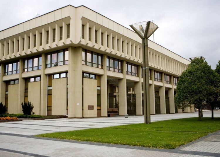 Seimas pritarė Valstybinės kalbos įstatymo pataisoms