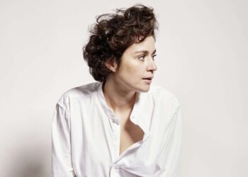 „Dialogai su Čiurlioniu“ – svečiuose išskirtinai ryški ir spalvinga pianistė Marina Baranova