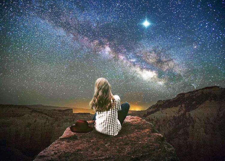 Žmogus ir Dangus | pixabay.com, darksouls1 nuotr.