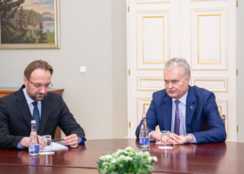 G. Šimkus ir G. Nausėda