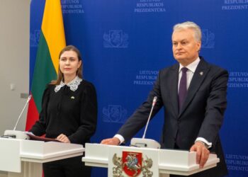 D. Šakalienė ir G. Nausėda