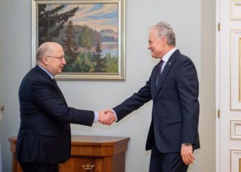 A. Kubilius ir G. Nausėda