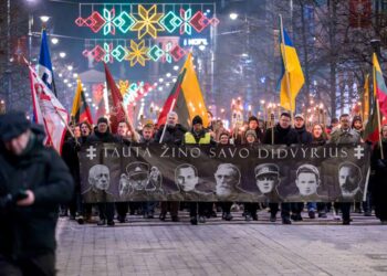 Vasario 16-osios deglų eisena | J. Balčiūno nuotr.