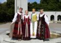 Išleista išsami studija apie tradicinius drabužius, atskleidžianti mūsų protėvių gyvenimo būdą