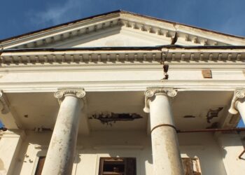 Aštriosios Kirsnos dvaro sodybos rūmai | V. Ralytės nuotr.