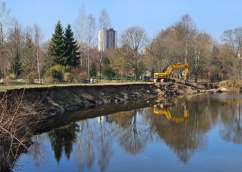 Tvirtinamas Danės upės šlaitas