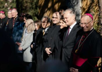 Prezidentas ir G. Grušas lankosi Vatikane ir Romoje