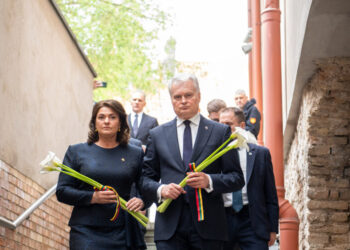 Prezidentas pagerbė Tomo Valentėlio atminimą