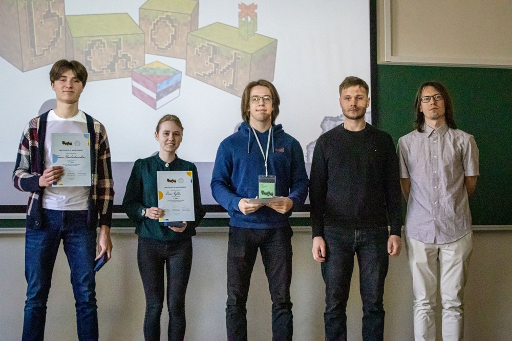 Baltijos šalių chemijos olimpiadoje Lietuvos mokiniai iškovojo II ir III vietas | linesa.lt nuotr.