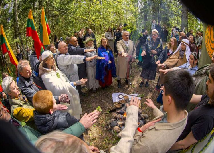 Įšventimas į romuvius. Jorė 2025 | V. Daraškevičiaus nuotr.