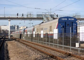 Tranzitinis traukinys