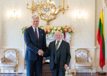 Gitanas Nausėda ir Michaelas Higinsas