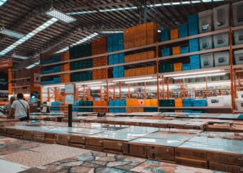 Autosmilgos plastikinės dėžės