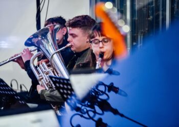 Šiuolaikinė muzika Kintuose – koncertai, svarstantys apie ateitį, jaunystę ir bendruomeniškumą