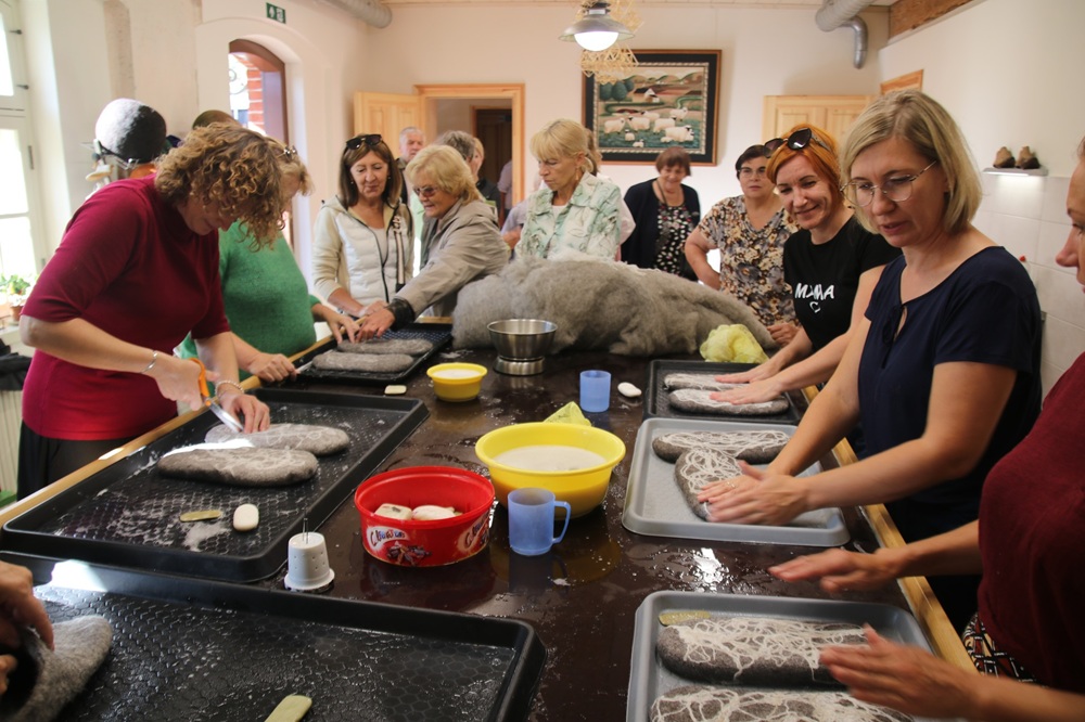 Šlepečių vėlimo čempionatas