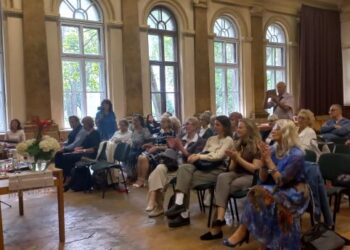 J. Valančiūtė. Nepriklausomų rašytojų kūryba naujausiame almanache