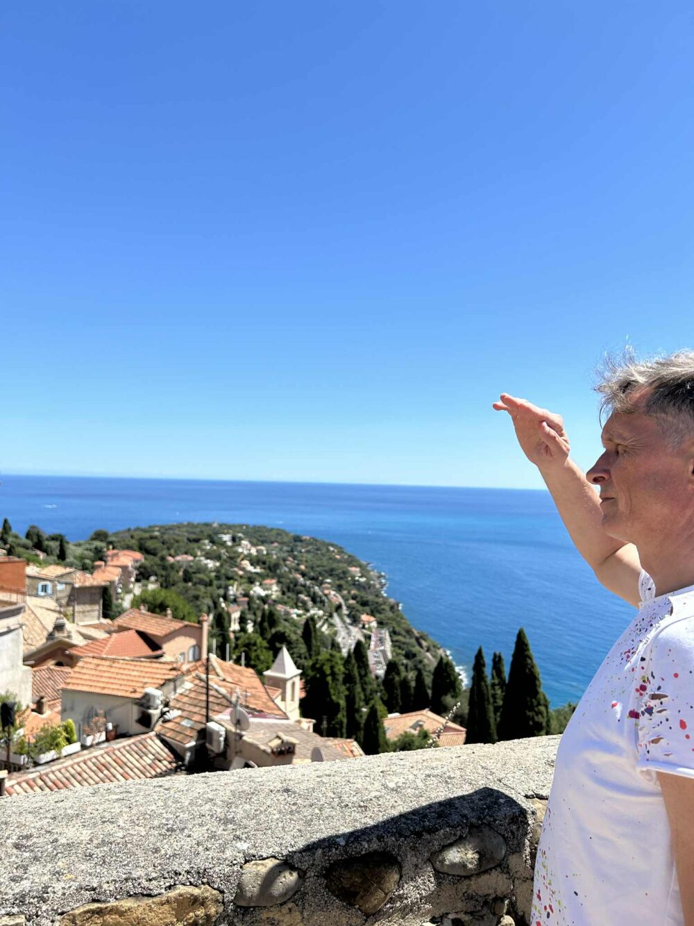 4.Arūnas Vozbutas. Stand up tragikomedija „Žemė dega“