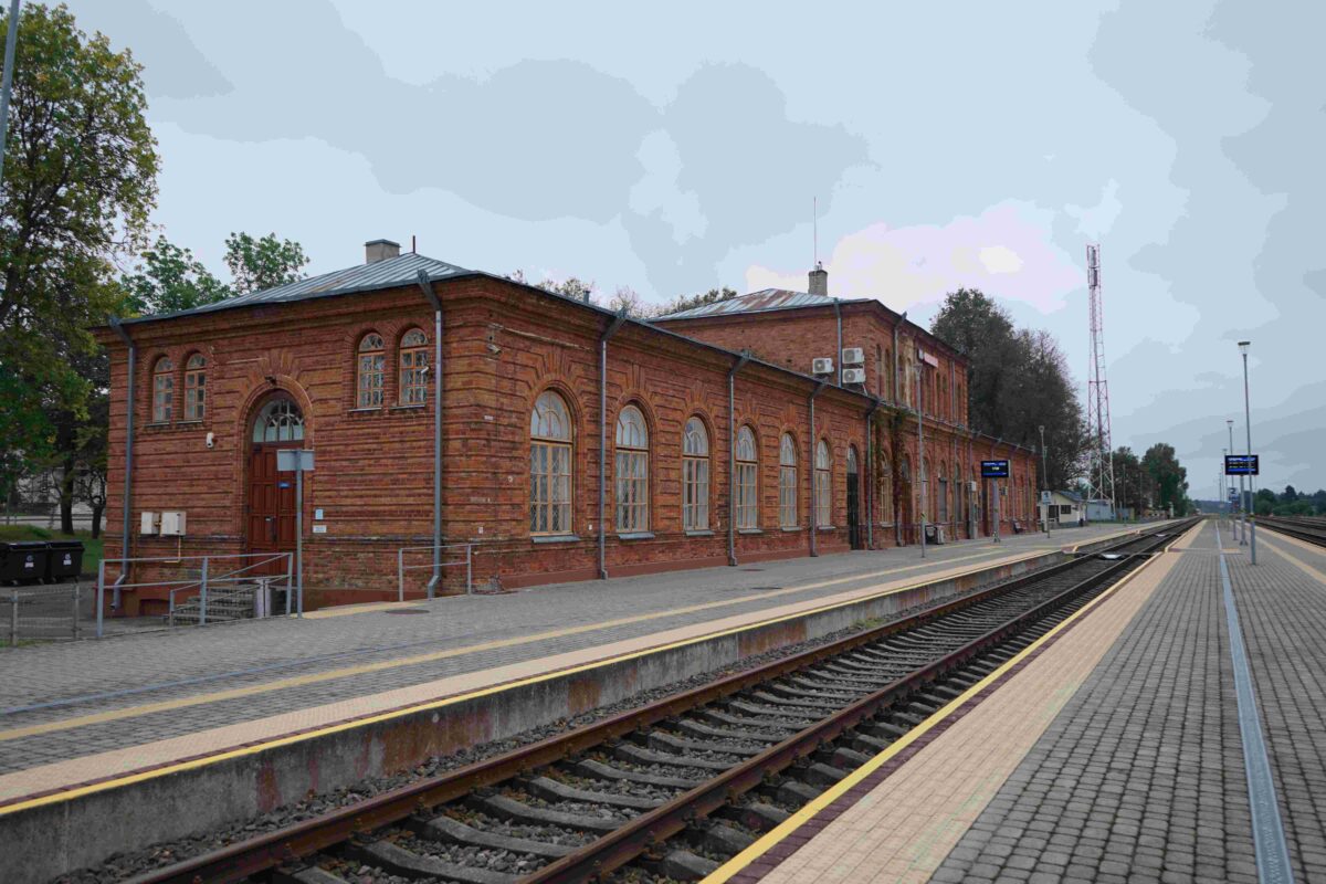 Švenčionelių geležinkelio pastatų kompleksas 