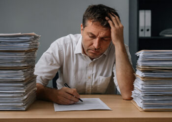 S. Buškevičius. Valstybės tarnyba – skurdo spąstai?