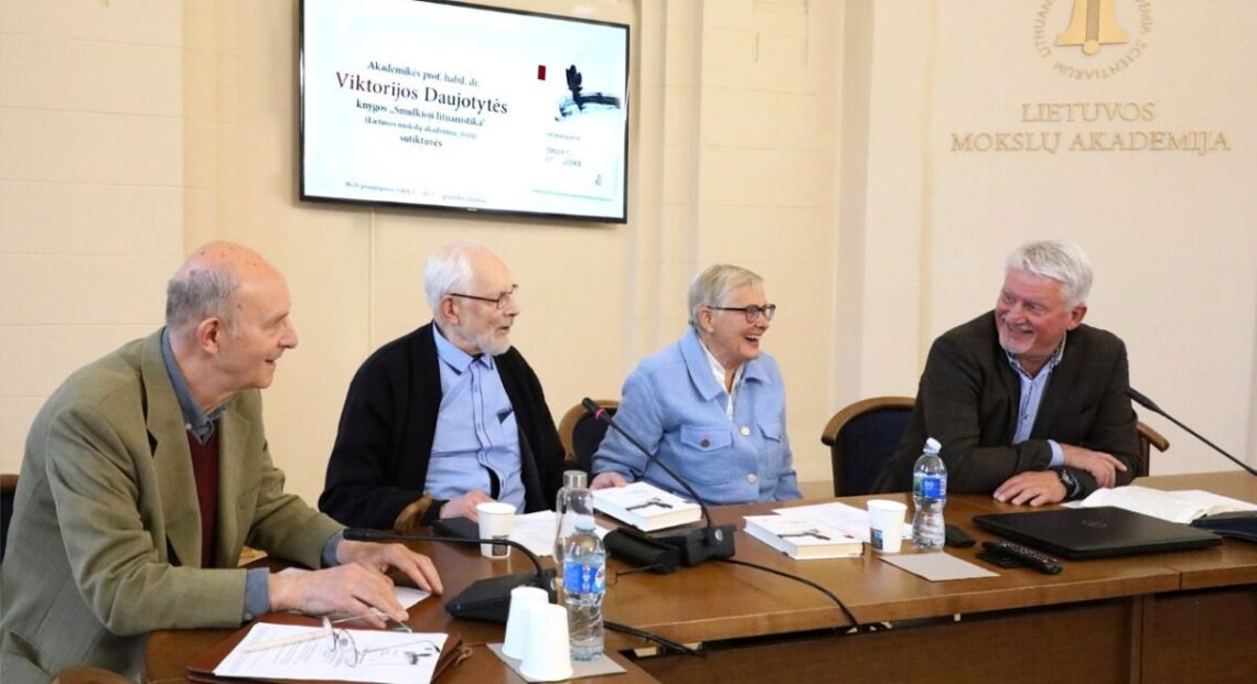 V. Daujotytės knygos „Smulkioji lituanistika“ sutiktuvių dalyviai